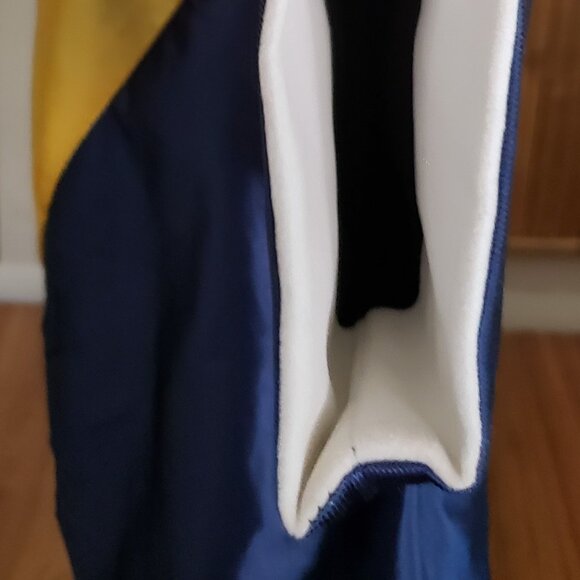 Master's Regalia Hood Blue and Gold Master of Arts - Picture 8 of 10